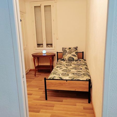 Charmant F3 Avec Terrasse Перпинян Екстериор снимка