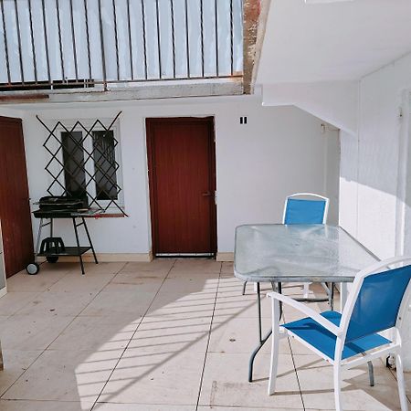 Charmant F3 Avec Terrasse Перпинян Екстериор снимка